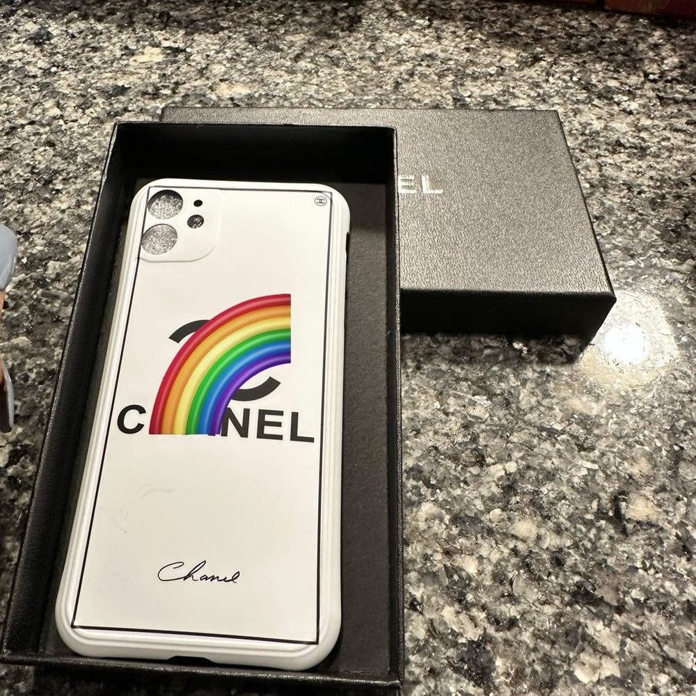 iPhone 11 phone case